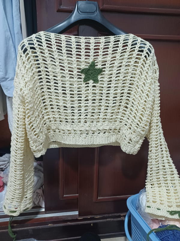 Star mesh top Image 1 Preview