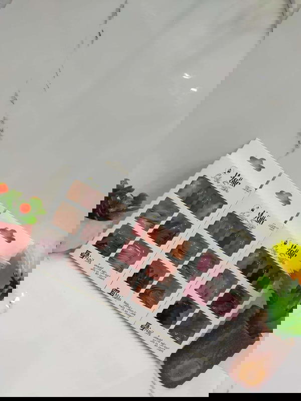 اظافر 96 قطعة Image 2 Preview