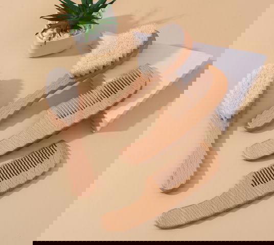 فرجة و مشط خشب صاج Image 3 Preview
