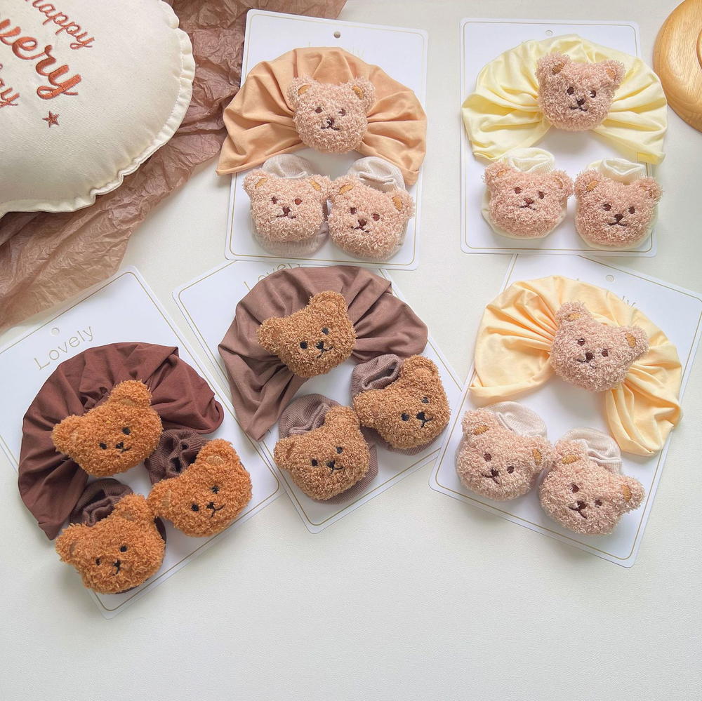 حذاء و توربانة دب تريند Preview Image