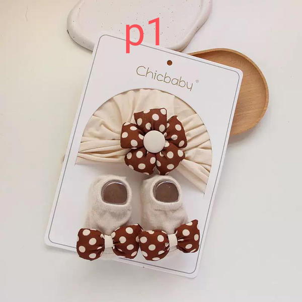 حذاء و توربانة p1 Image 2 Preview