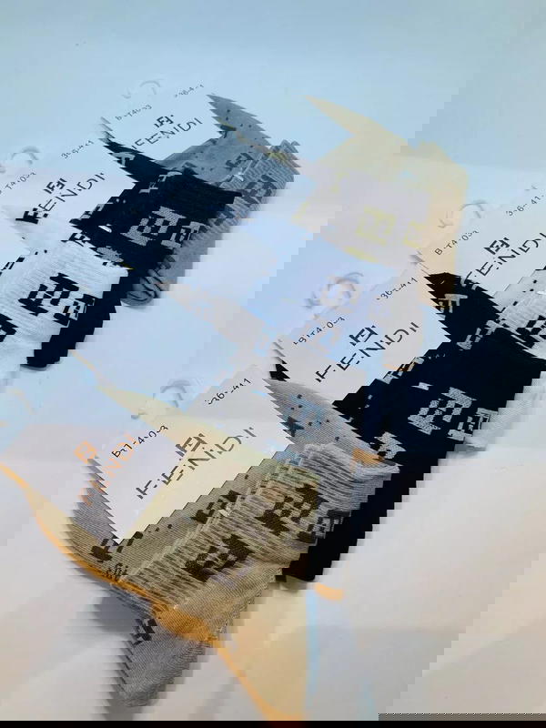 جوارب لويس فيتون قياس صفر Image 3 Preview