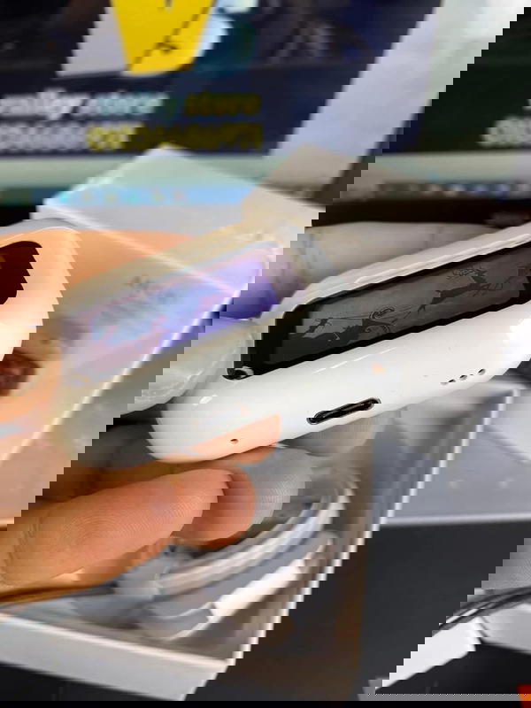 ايربودز برو شاشة تاتش  Image 3 Preview