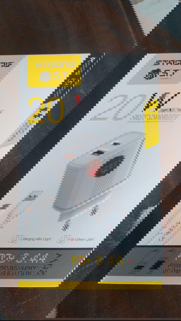 شاحن 20 وات من Strong بكابل الشحن Image 1 Preview