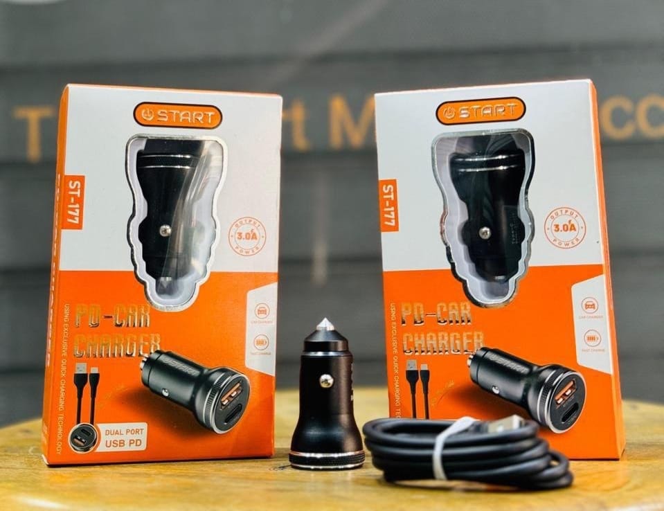 شاحن سيارة سريع بمنفذي شحن USB ,PD من Start Preview Image