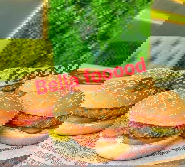 برجر فراخ سادة  Image 2 Preview