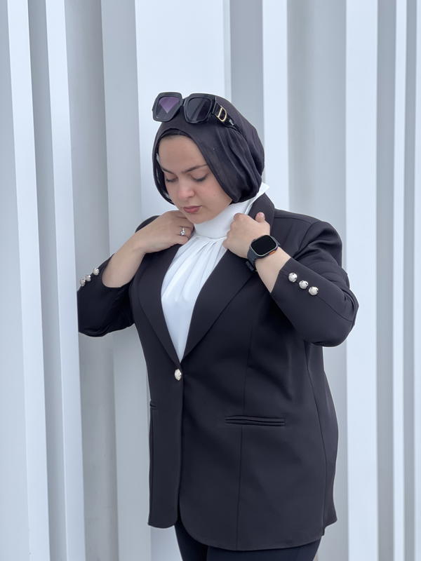بليزر—Blazer Image 3 Preview