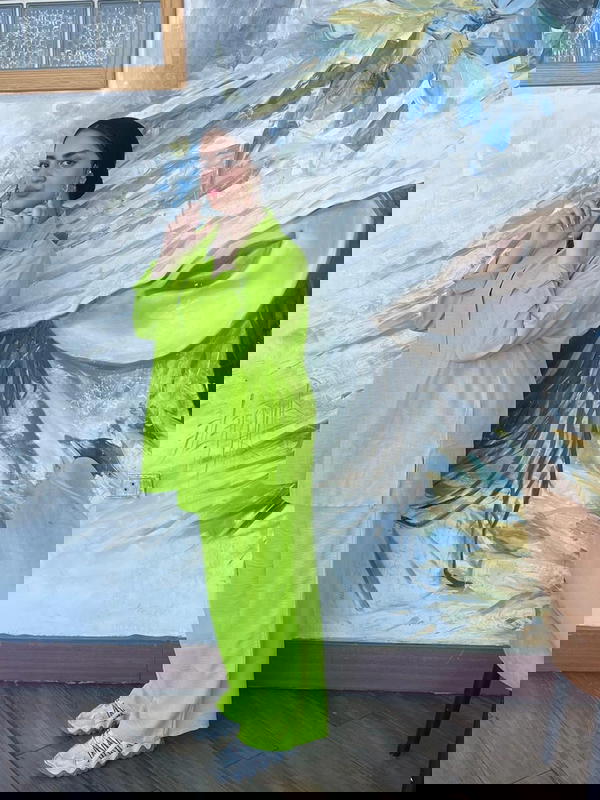 سوت — suit Image 2 Preview