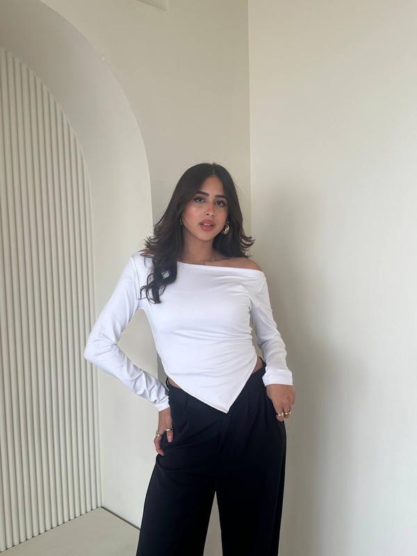 توب كروب — T-shirt top Image 2 Preview
