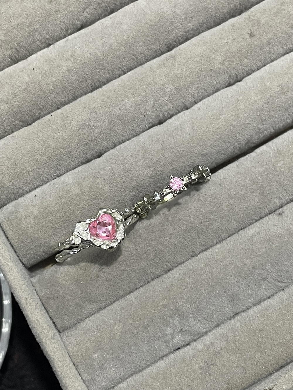 2 rings  Preview Image