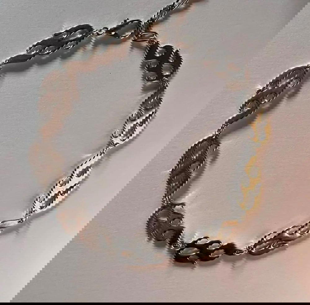 Flame Choker Preview Image