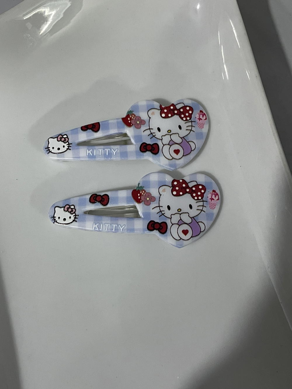 Hello Kitty hair clips Preview Image