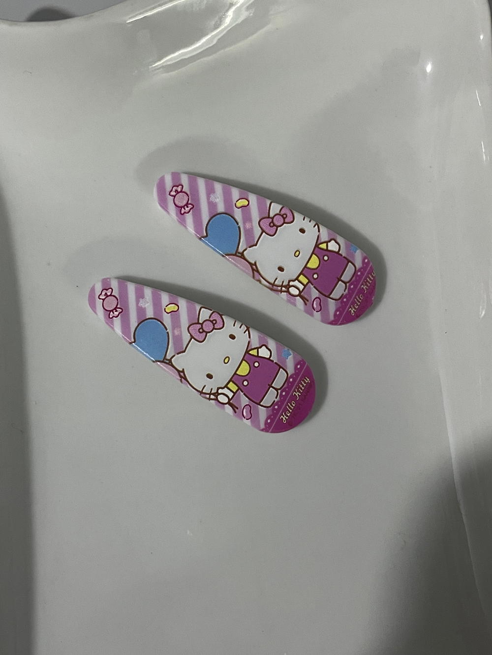 Hello Kitty hair clips Preview Image