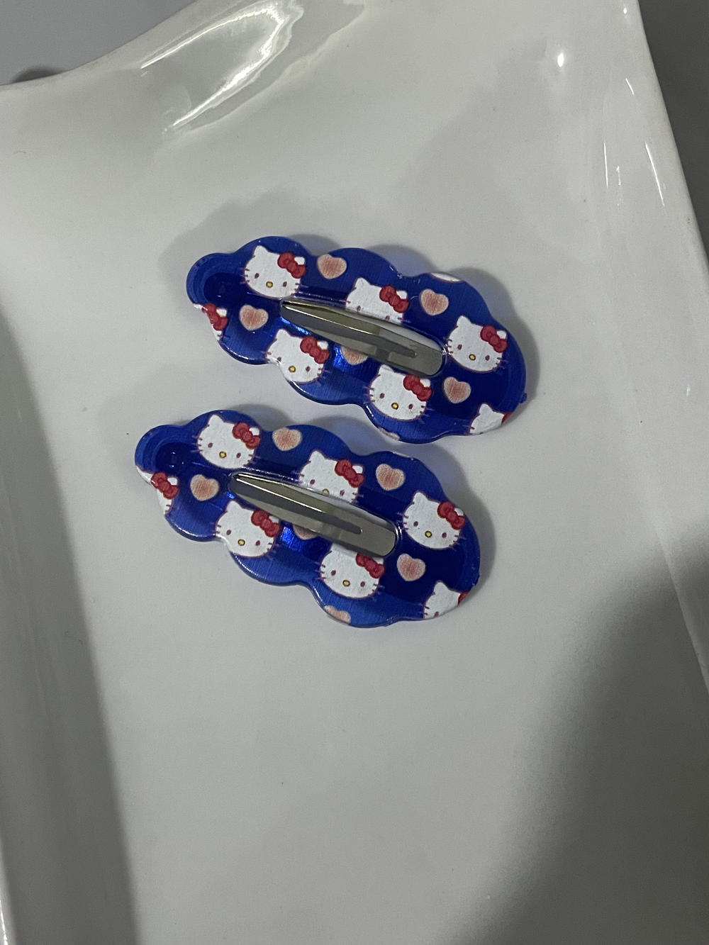 Hello Kitty hair clips Preview Image
