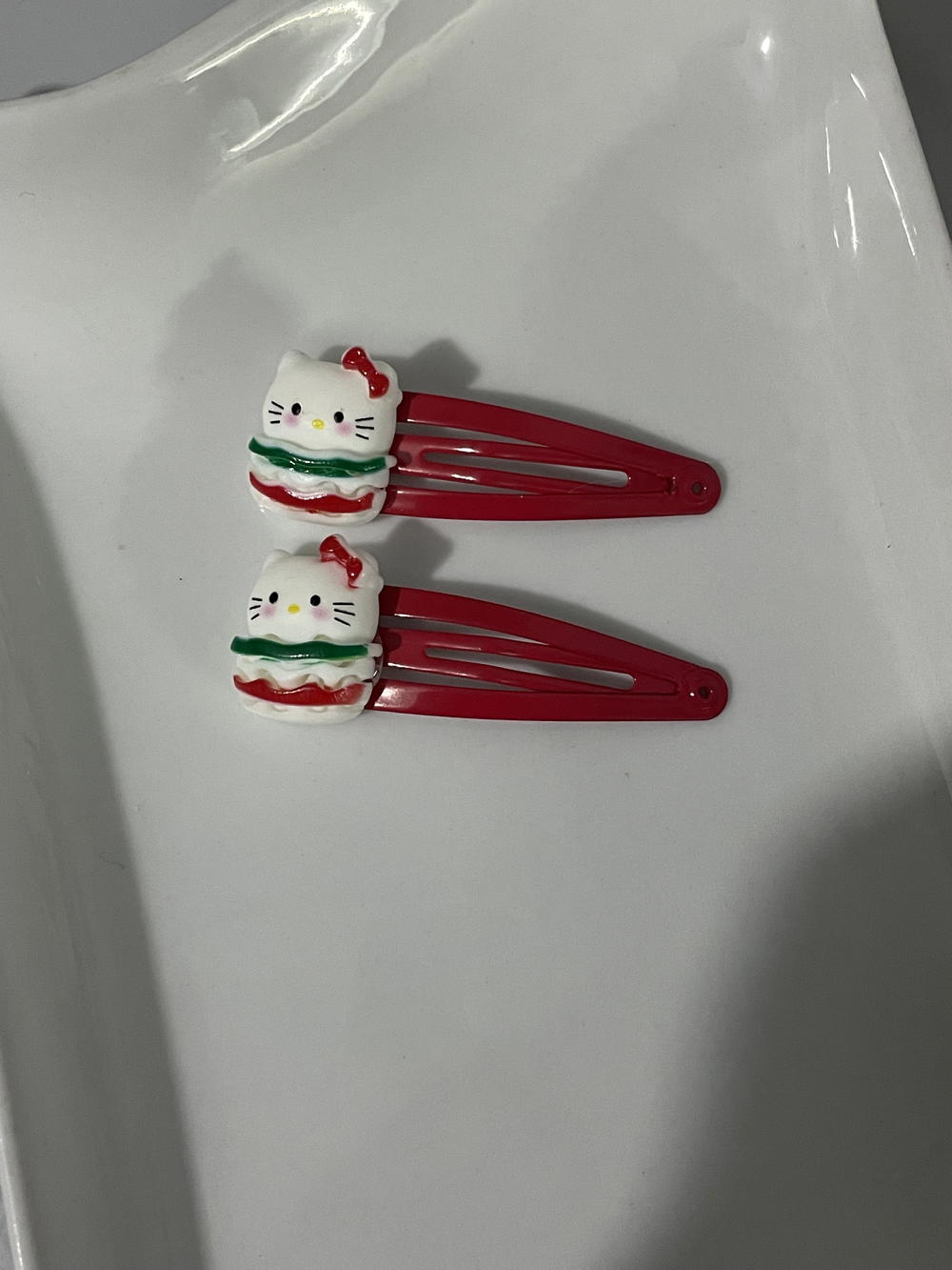 Hello Kitty hair clips Preview Image