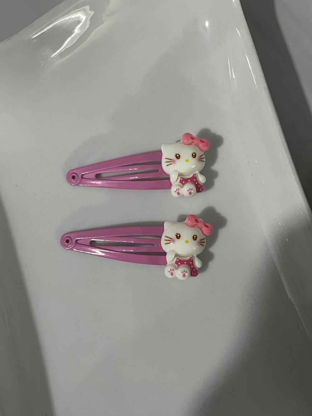 Hello Kitty hair clips Preview Image
