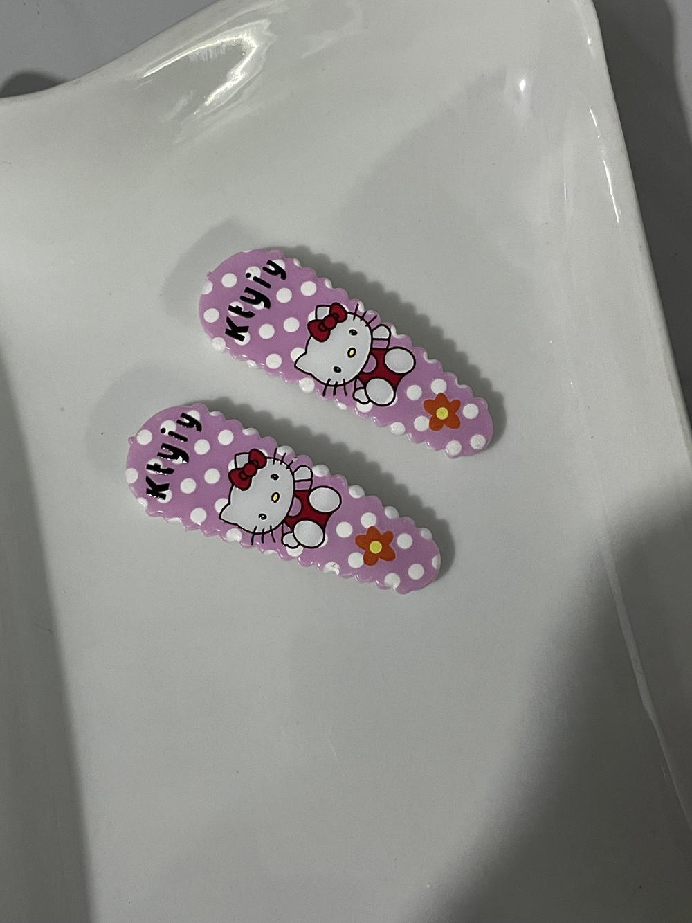 Hello Kitty hair clips Preview Image