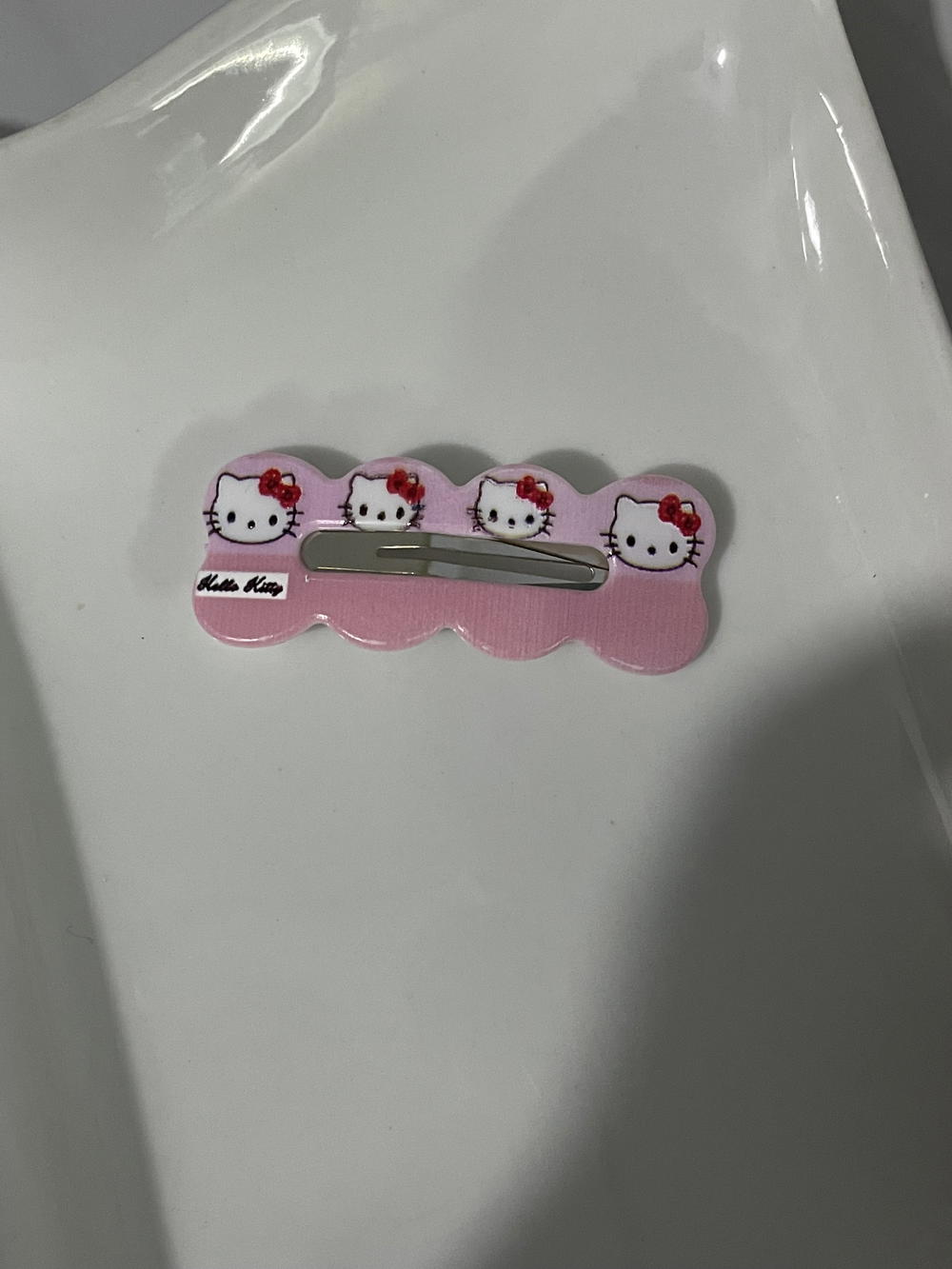 Hello Kitty hair clips Preview Image