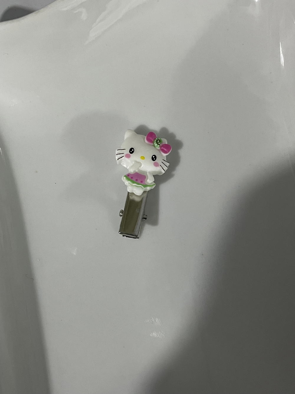 Hello Kitty hair clips Preview Image
