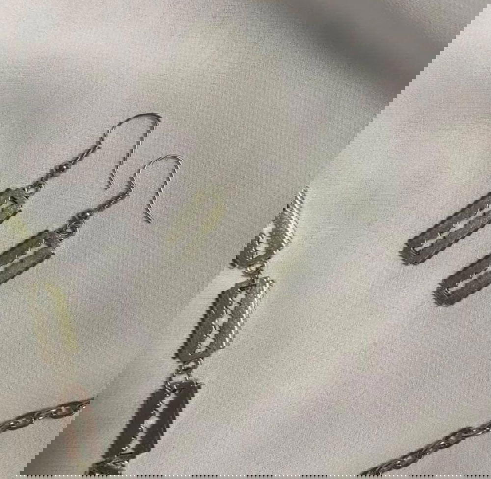 Razor Blade  Preview Image