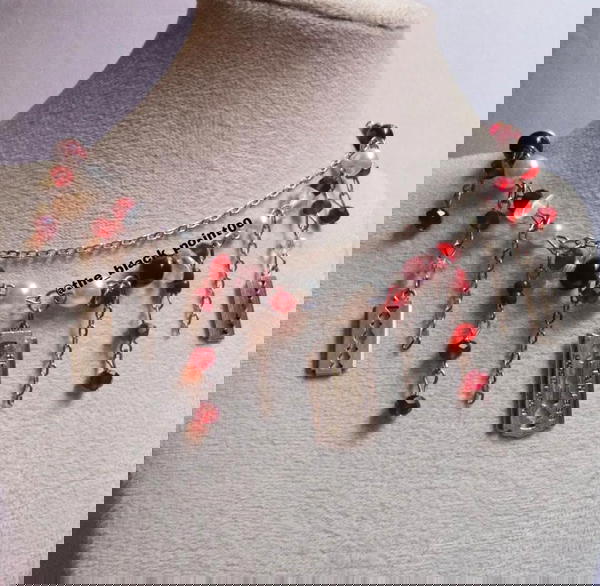 Razor Blade necklace  Image 1 Preview