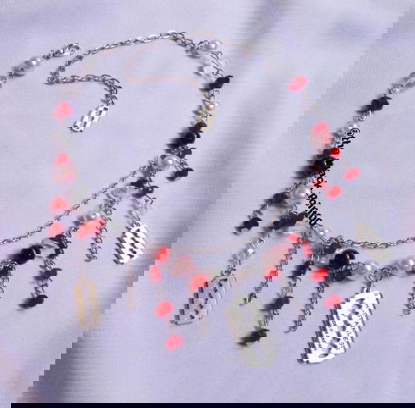 Razor Blade necklace  Image 2 Preview