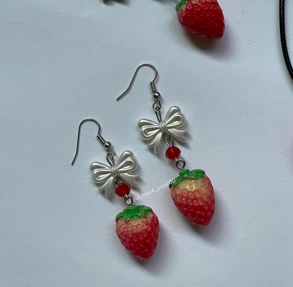 Strawberry Image 1 Preview