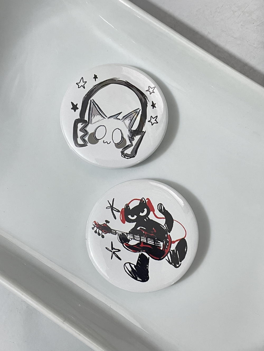 bag brooches  Preview Image