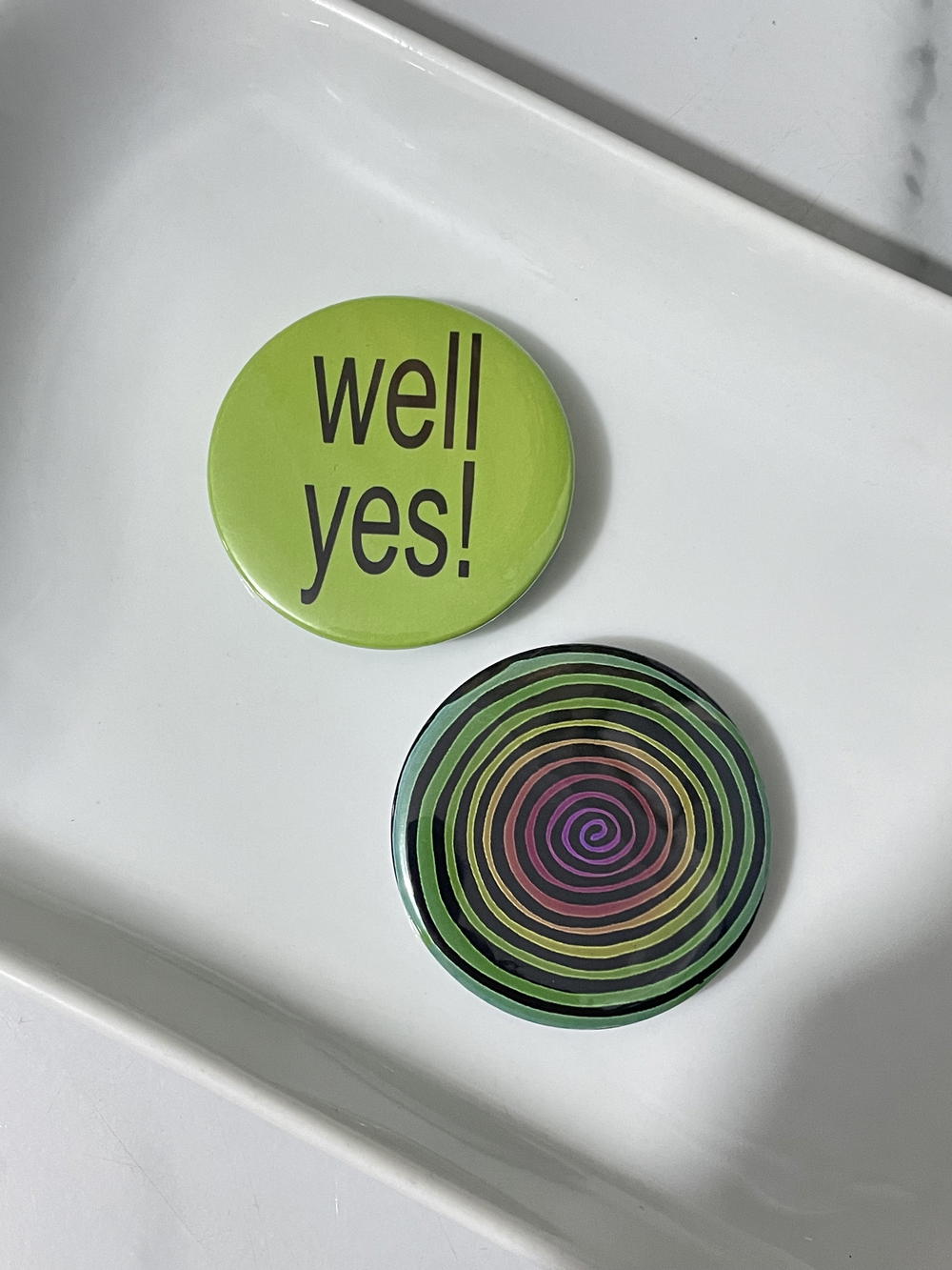 bag brooches  Preview Image