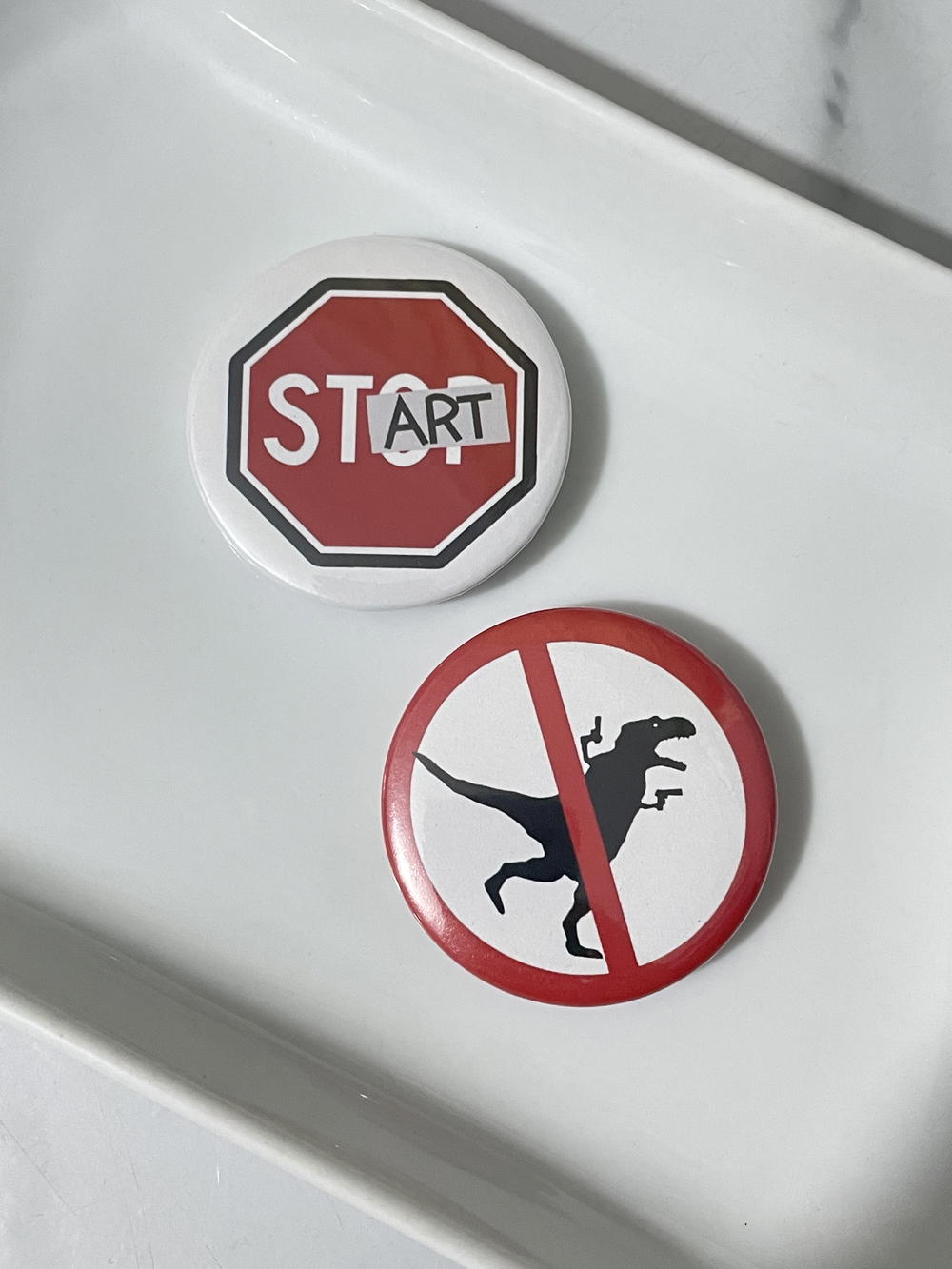 bag brooches  Preview Image