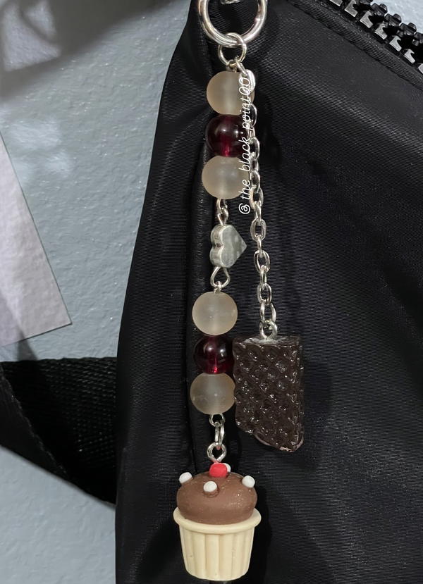 bag charm  Image 1 Preview