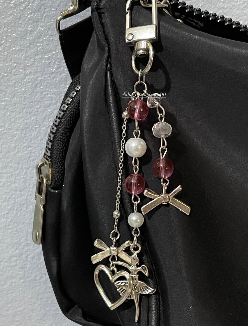 bag charm Preview Image