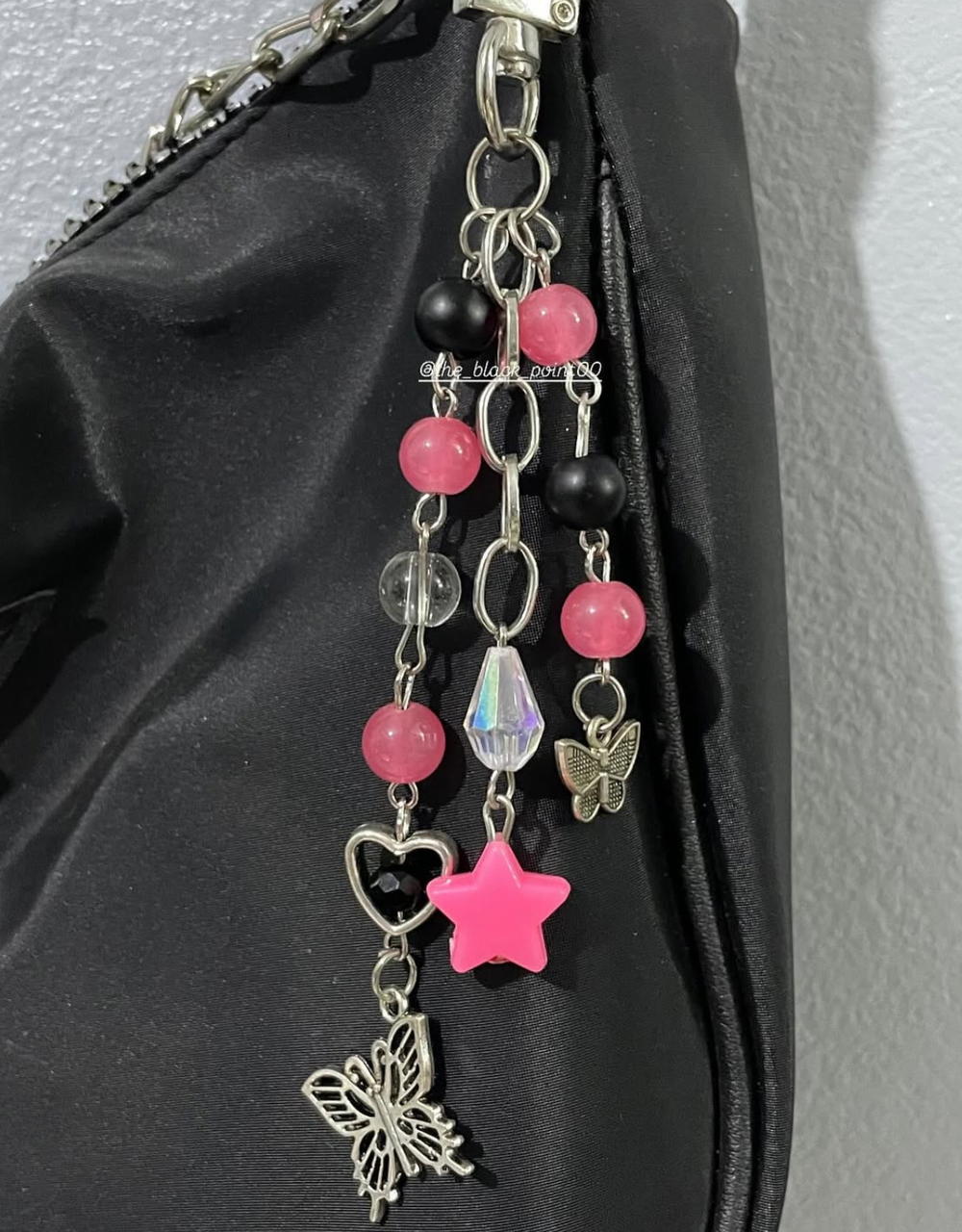 bag charm Preview Image