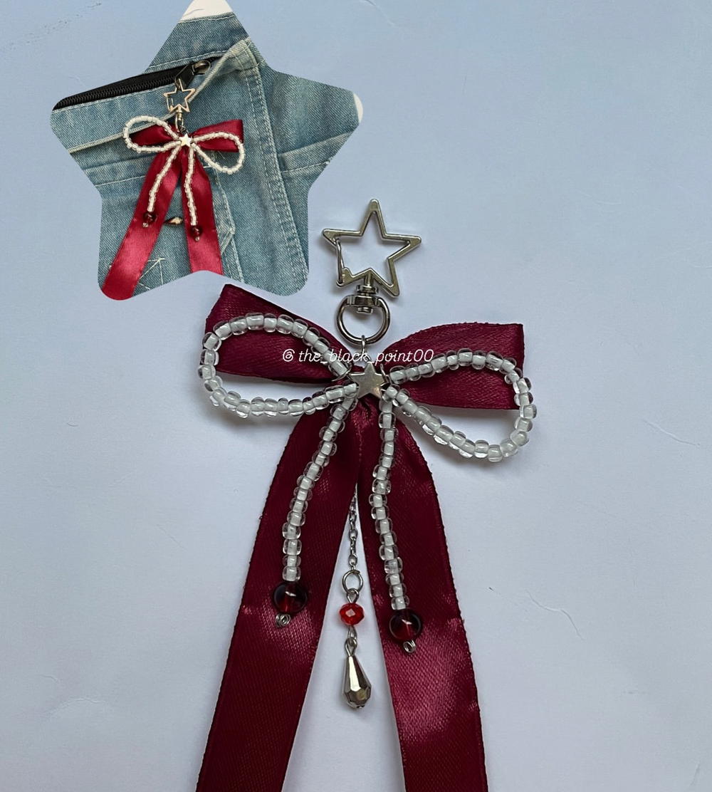 bag charm Preview Image