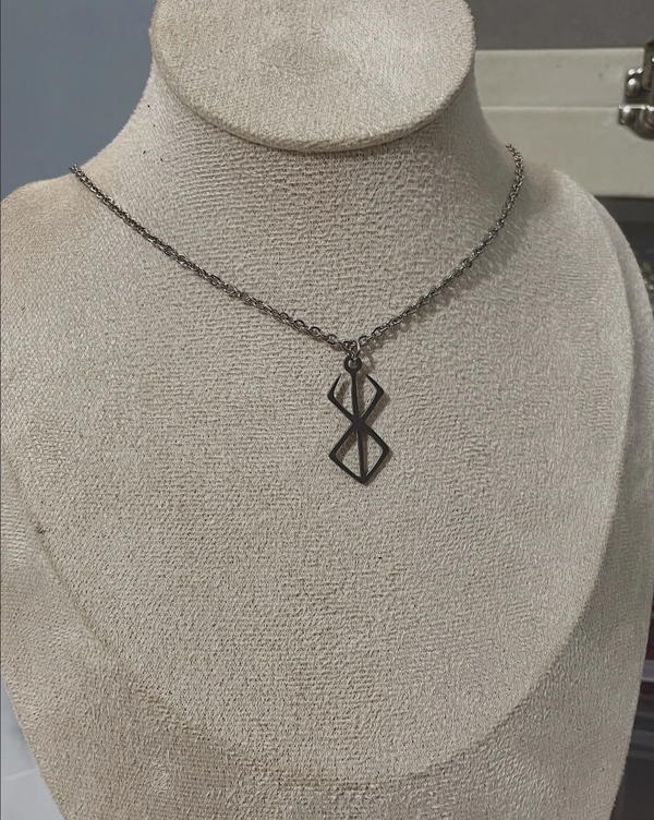berserk silver pendant  Image 1 Preview