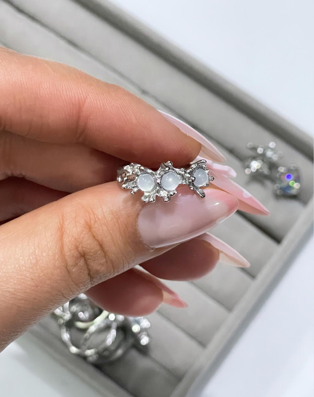 dreamy ring Preview Image