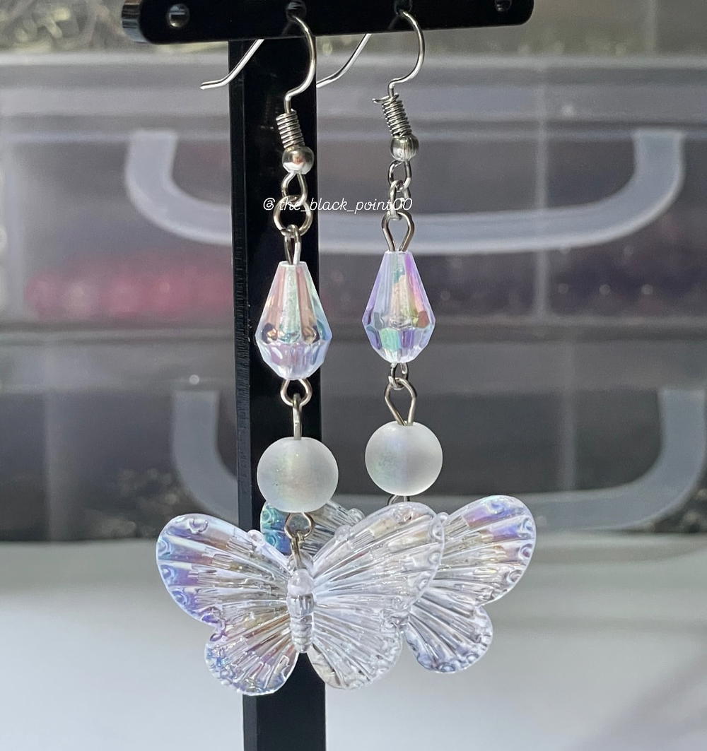 earrings  Preview Image