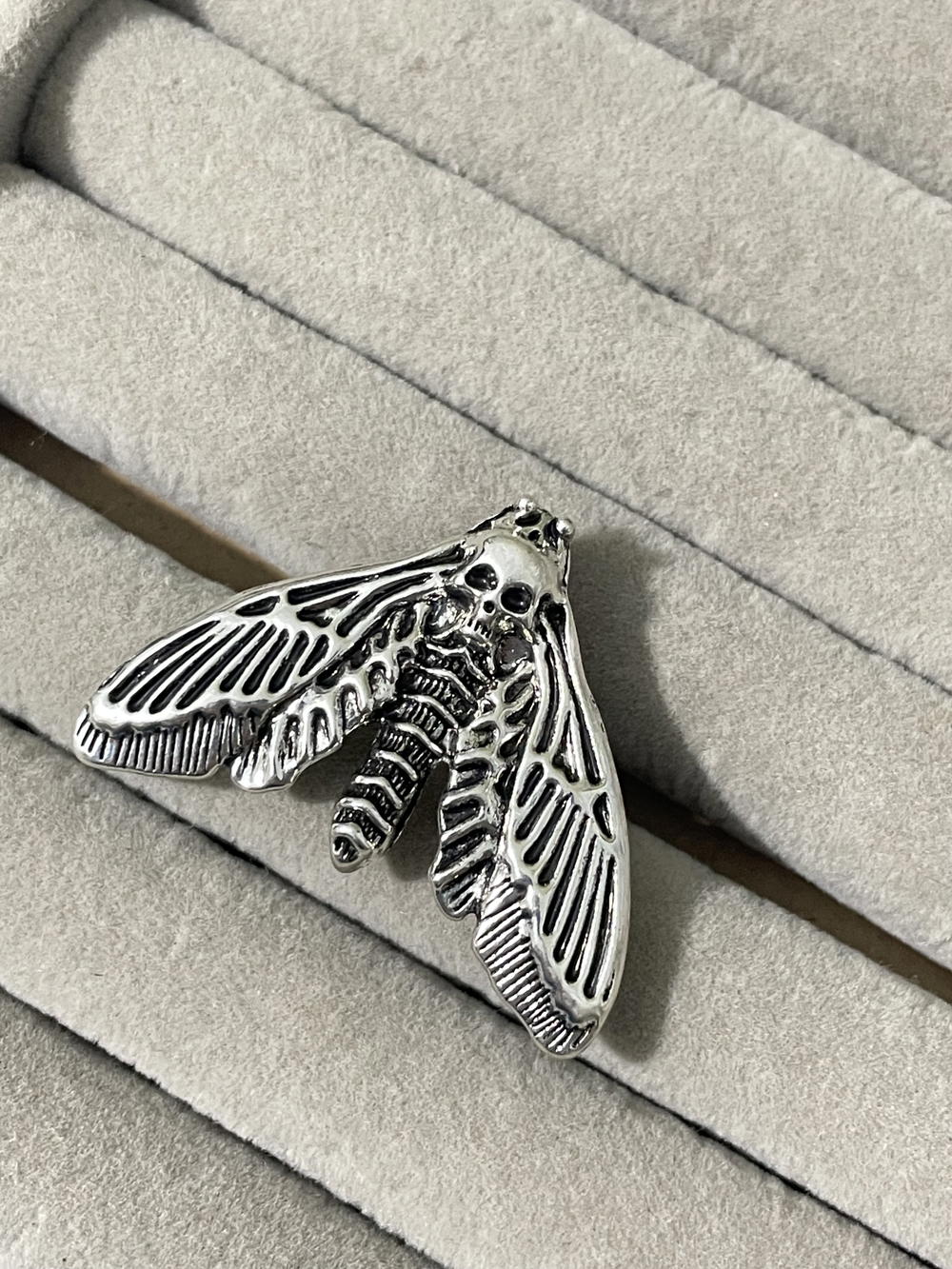 Death Moth Ring Preview Image
