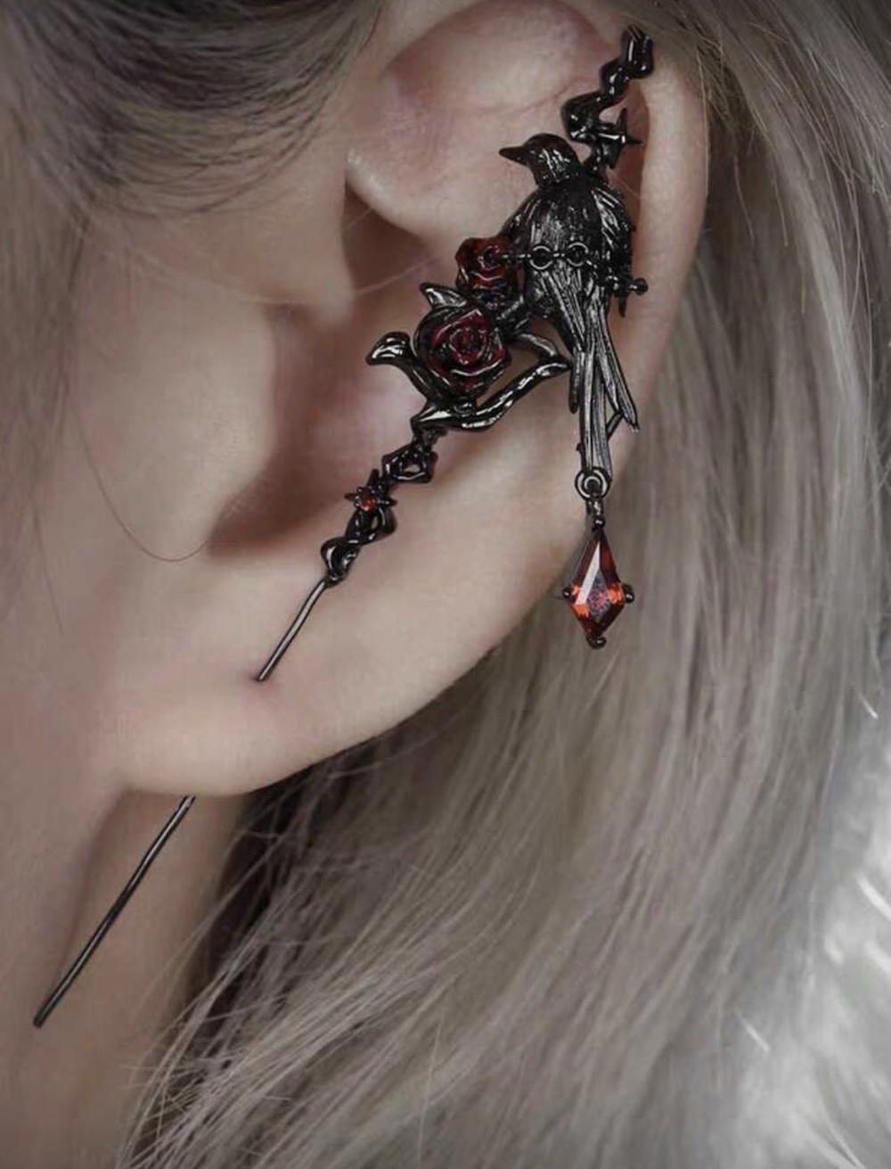 Restraint Raven earring Preview Image