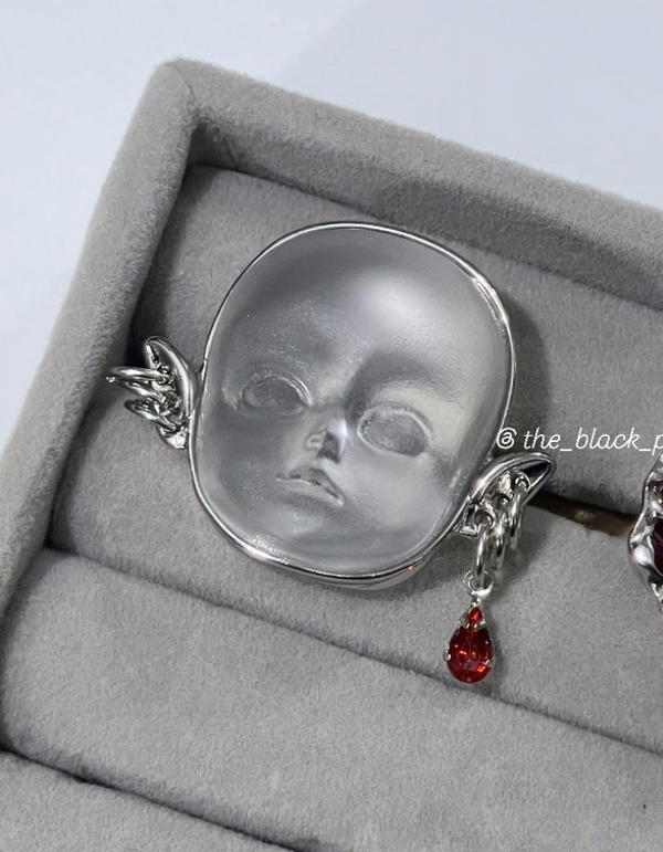 gothic rings Image 1 Preview