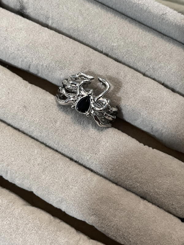 gothic rings Image 1 Preview