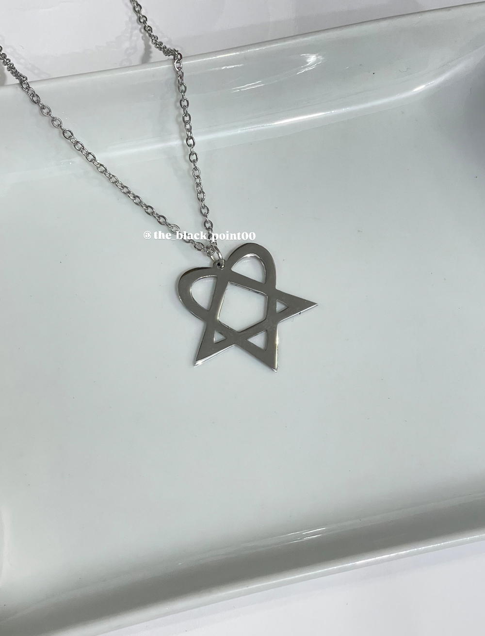 him necklace ستنالس Preview Image