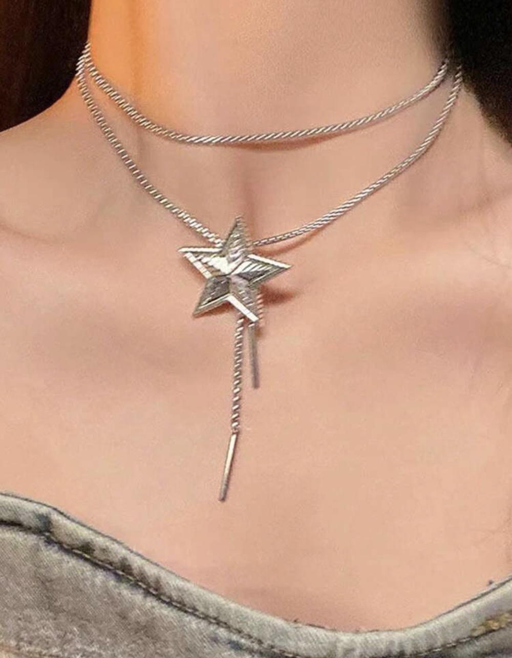 Chunky Pentagram Necklace Preview Image