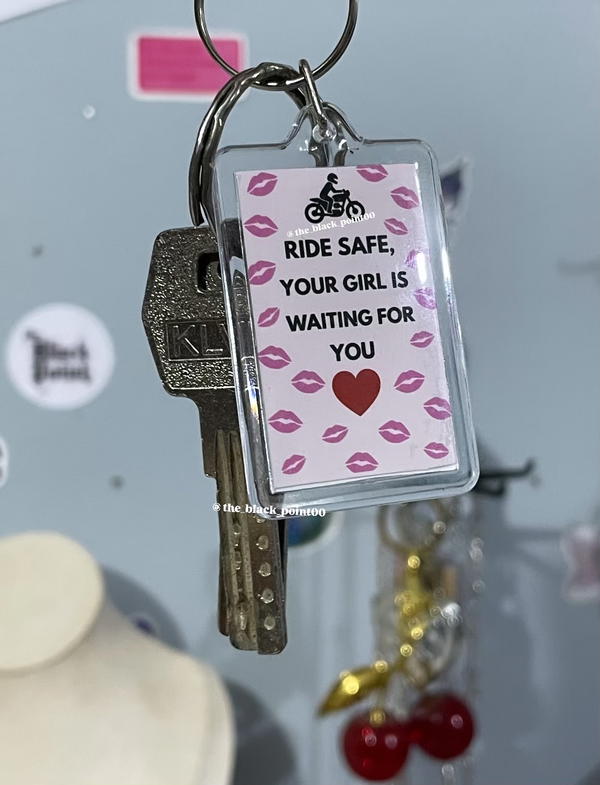 Ride safe keychain تقدرو تختارو اي صوره  ❤️ Image 2 Preview