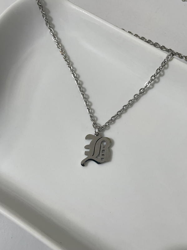 letter B Image 2 Preview