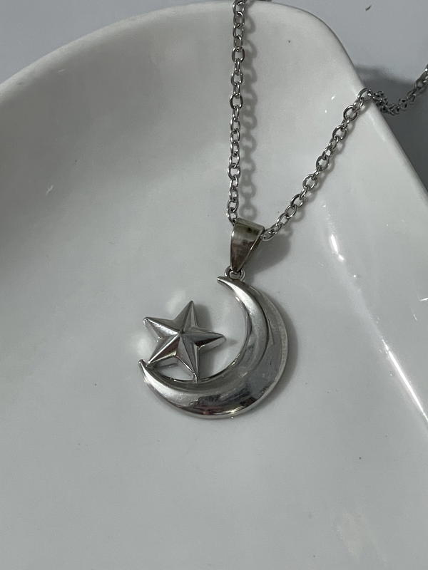 necklace  Image 1 Preview