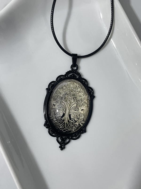 necklace  Image 1 Preview