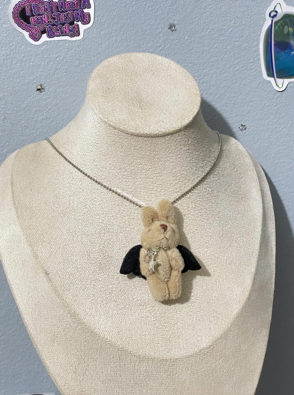 necklace  Preview Image