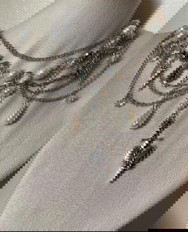 necklace Sword Image 1 Preview