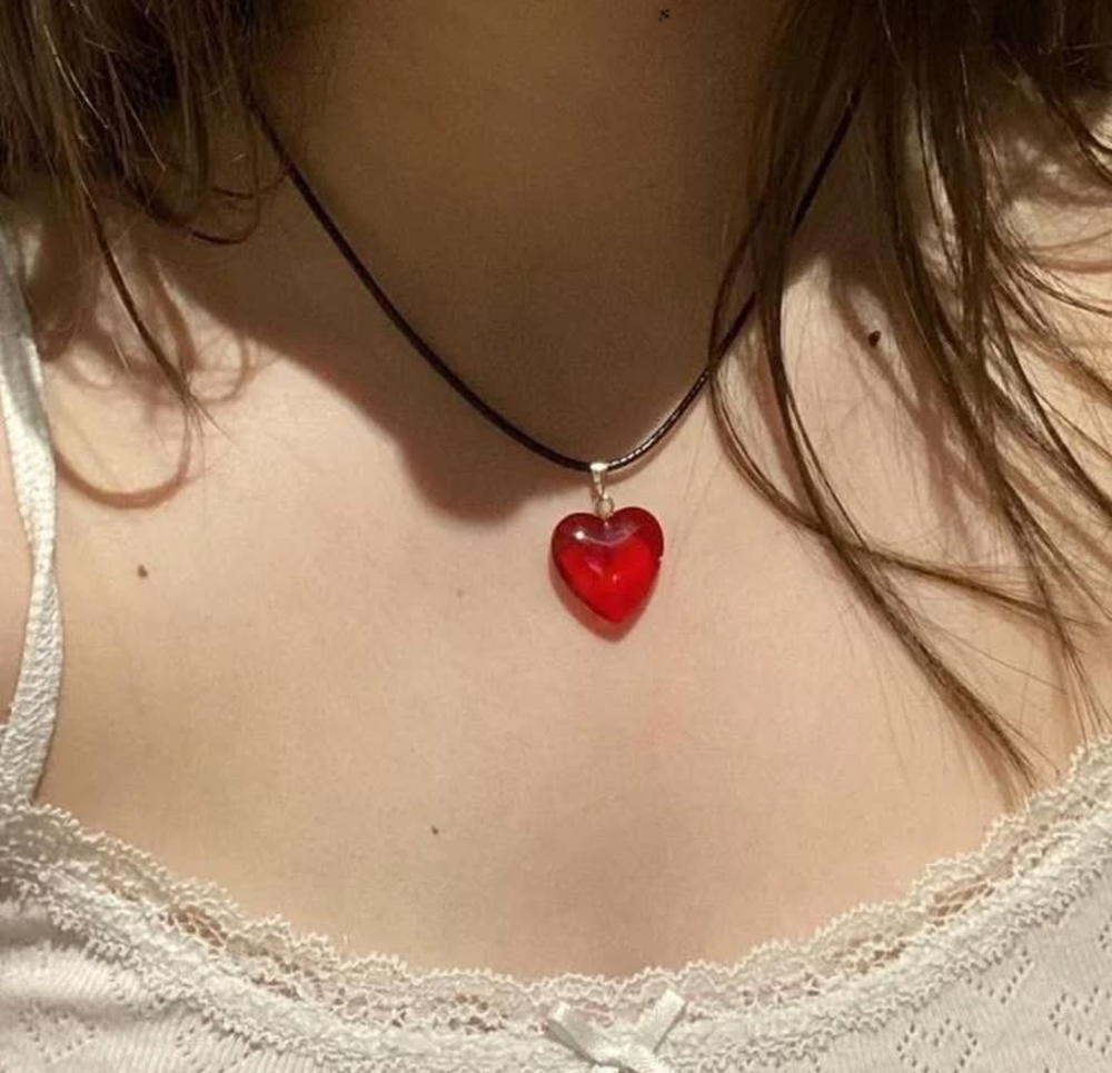 red heart  Preview Image